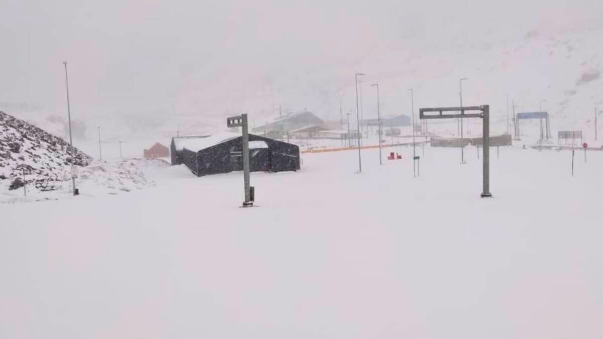 El paso a Chile está totalmente blanco. Y los pronósticos indican que así seguirá hasta el martes.