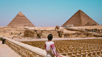Agua, arena y mucha fe: el secreto que permitió construir las Pirámides de Egipto