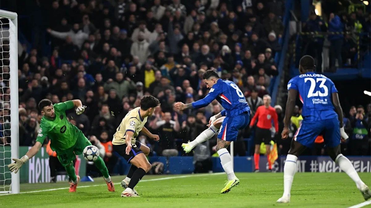 Enzo Fern&aacute;ndez sobresali&oacute; en el Chelsea.