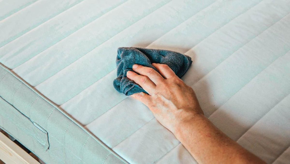 El método infalible para limpiar el colchón