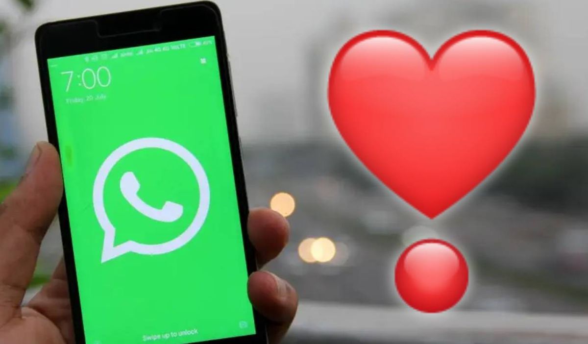 Tecnología. WhatsApp: qué significa el corazón con punto abajo.