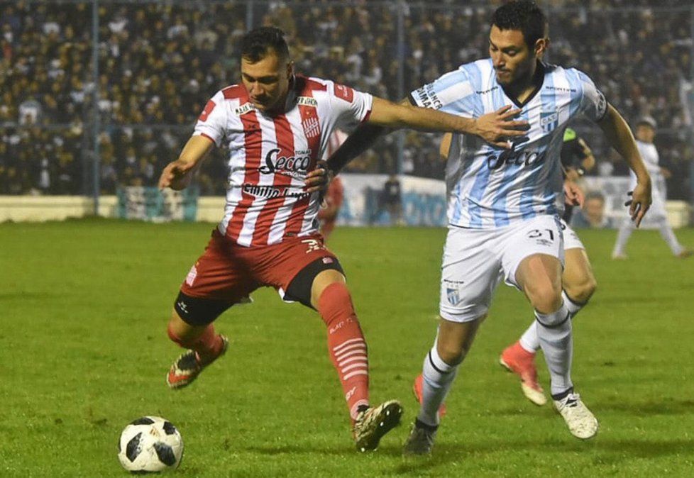El primer clásico tucumano terminó en empate