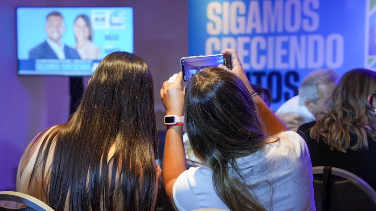 Hubo triunfo pero poco festejo en Maipú. Las elecciones dejaron un resultado ajustado en terreno de Matías Stevanato. Hubo triunfo pero poco festejo en Maipú. Las elecciones dejaron un resultado ajustado en terreno de Matías Stevanato.