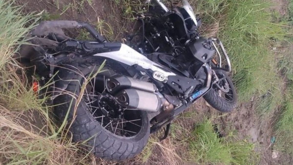 Esta es la moto BMW que conducía Marcos Maidana y con la que chocó en Ruta 11. Esta es la moto BMW que conducía Marcos Maidana y con la que chocó en Ruta 11.
