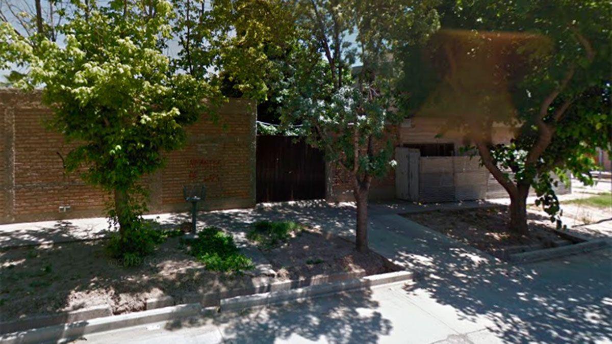 El policía que se atrincheró con su ex de rehén, se entregó