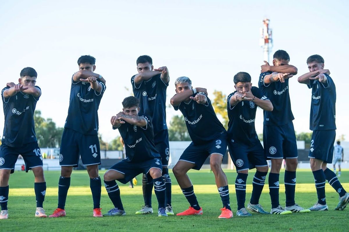 Independiente Rivadavia se quedó, a domicilio, con el clásico de Reserva.