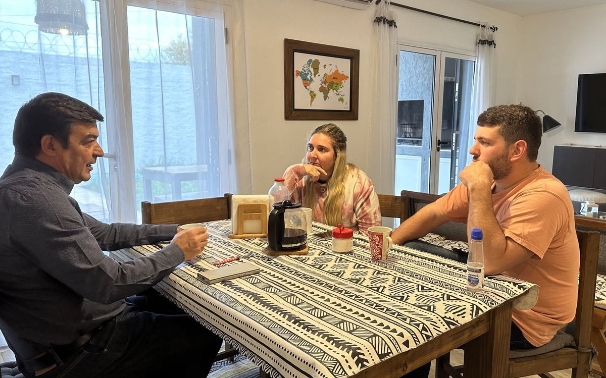 Pilar, licenciada en Turismo, le contó a De Marchi que vivió 10 años en el exterior y por eso pudo acceder a su casa propia en Mendoza.