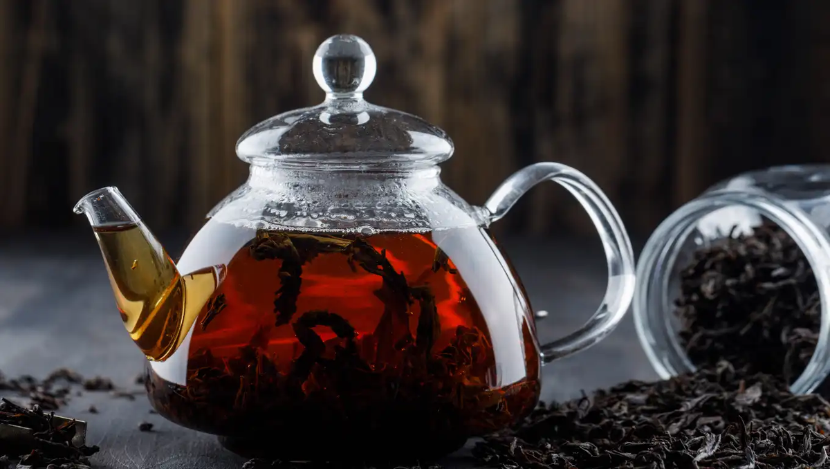 El té negro ha incrementado su uso como elemento casero.  El té negro ha incrementado su uso como elemento casero. 