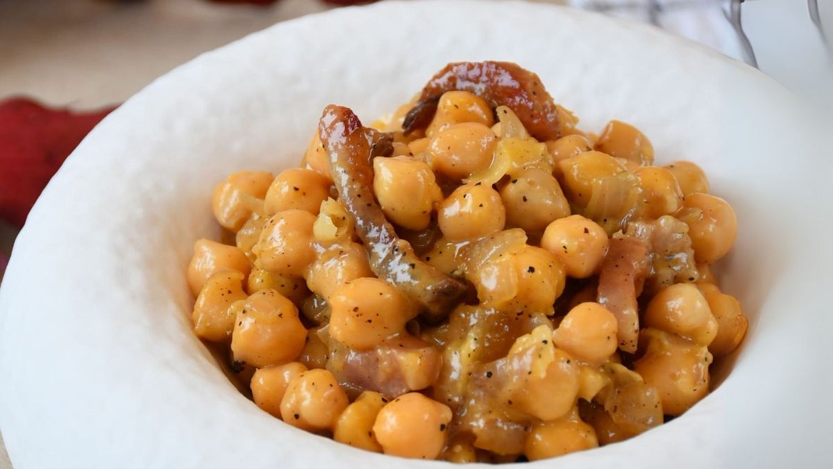 Los garbanzos a la carbonara son una receta perfecta para reemplazar las pastas. Foto: gentileza newluxbrand.