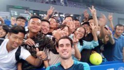 Pella bajó al top ten Thiem en China