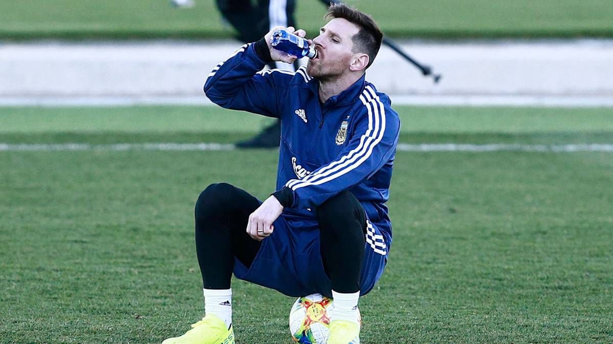 Messi y la expectativa sobre su citación a la Selección argentina.