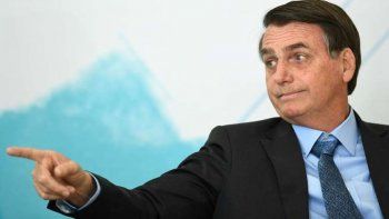 En su disputa con Noruega, Bolsonaro confundió ballenas con delfines