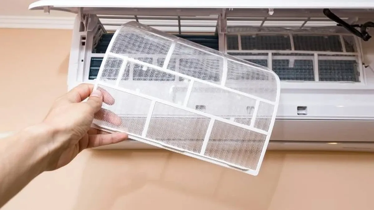 No lo sabías: cada cuánto hay que limpiar el filtro del aire acondicionado en invierno No lo sabías: cada cuánto hay que limpiar el filtro del aire acondicionado en invierno