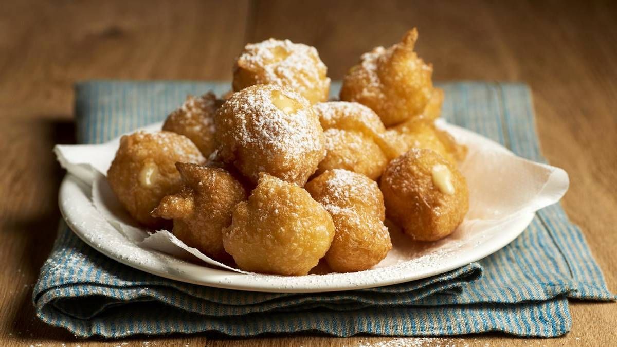 Recetas: buñuelos caseros esponjosos y riquísimos en 4 minutos. Recetas: buñuelos caseros esponjosos y riquísimos en 4 minutos.