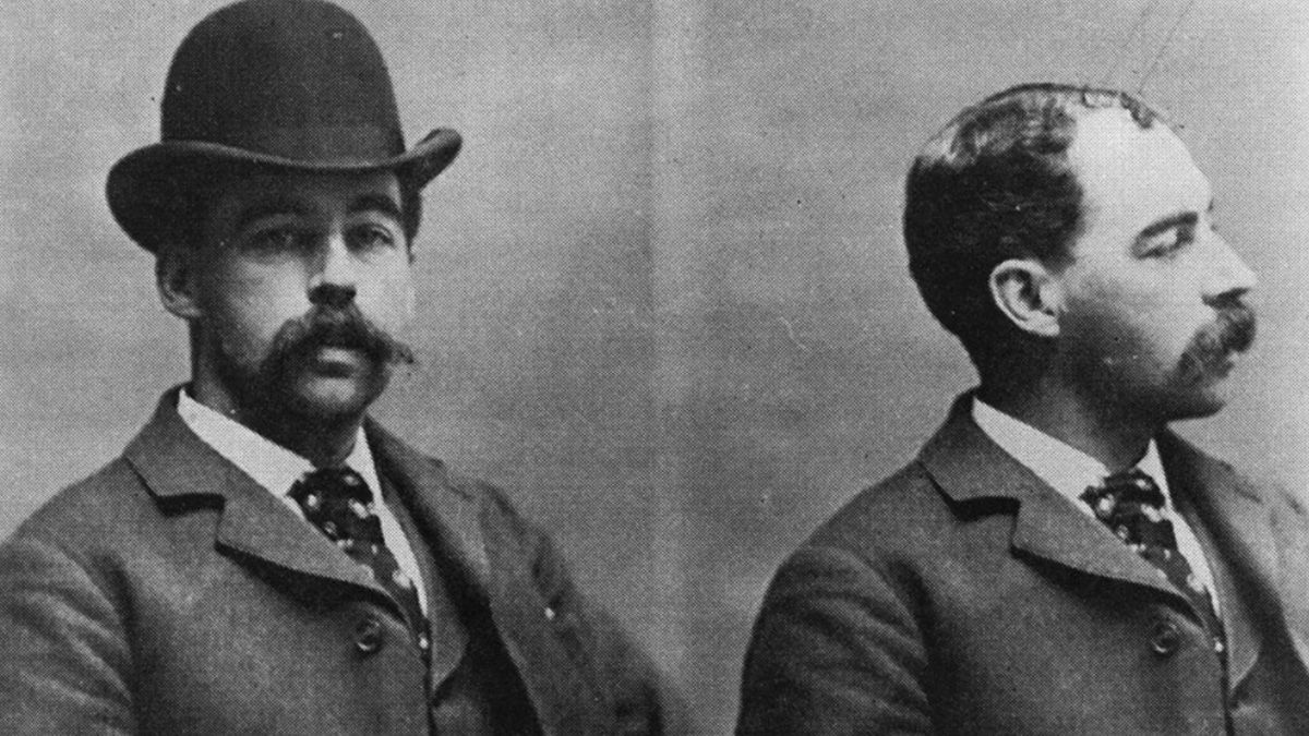 "El doctor Holmes": un estafador que construyó un edificio para asesinar a sus víctimas "El doctor Holmes": un estafador que construyó un edificio para asesinar a sus víctimas