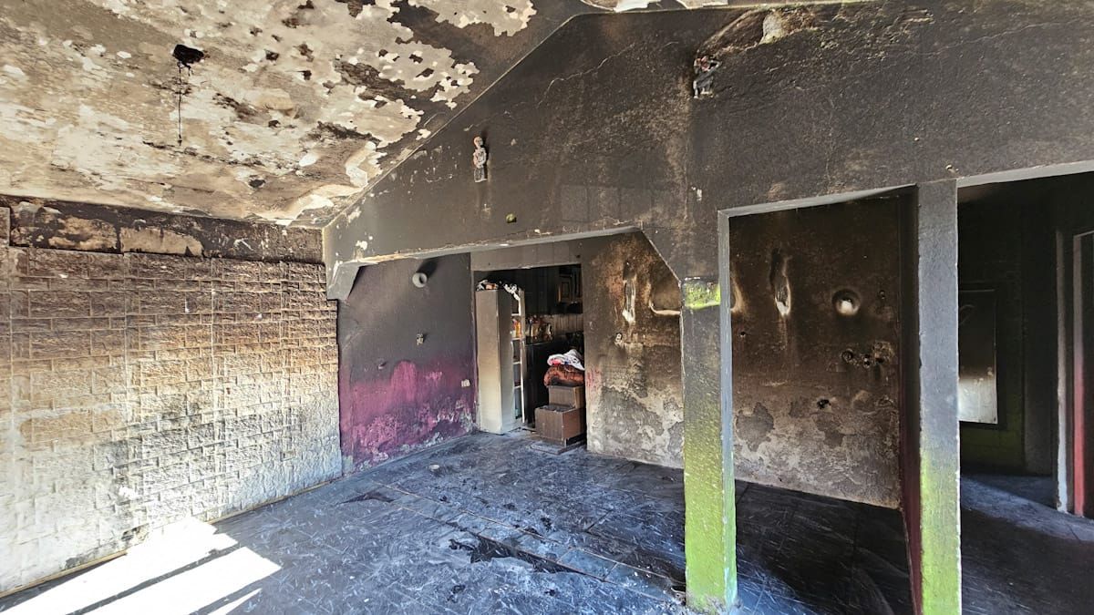 El fuego ocurrido en la playa de San Agustín en la madrugada de este sábado 16 de septiembre afectó a viviendas de los barrios vecinos. El fuego ocurrido en la playa de San Agustín en la madrugada de este sábado 16 de septiembre afectó a viviendas de los barrios vecinos.