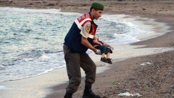 Refugiados: se agudiza la crisis en Europa por la muerte del niño sirio que escapaba de la guerra