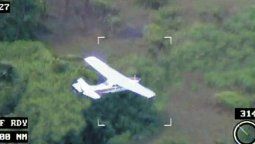 Críticas de la oposición al decreto que autoriza  derribar aviones