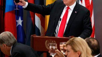Las tensiones raciales marcan la campaña electoral en EEUU