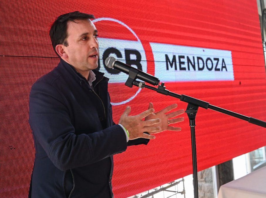 García Zalazar fue uno de los primeros convocados. Para todo el círculo político de Mendoza, es uno de los principales candidatos a la gobernación. 