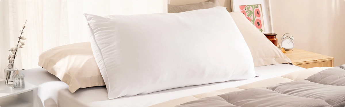 La almohada es un elemento que contiene más bacterias de lo que parece. La almohada es un elemento que contiene más bacterias de lo que parece.