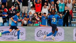 Italia goleó y sigue su histórica racha invicta