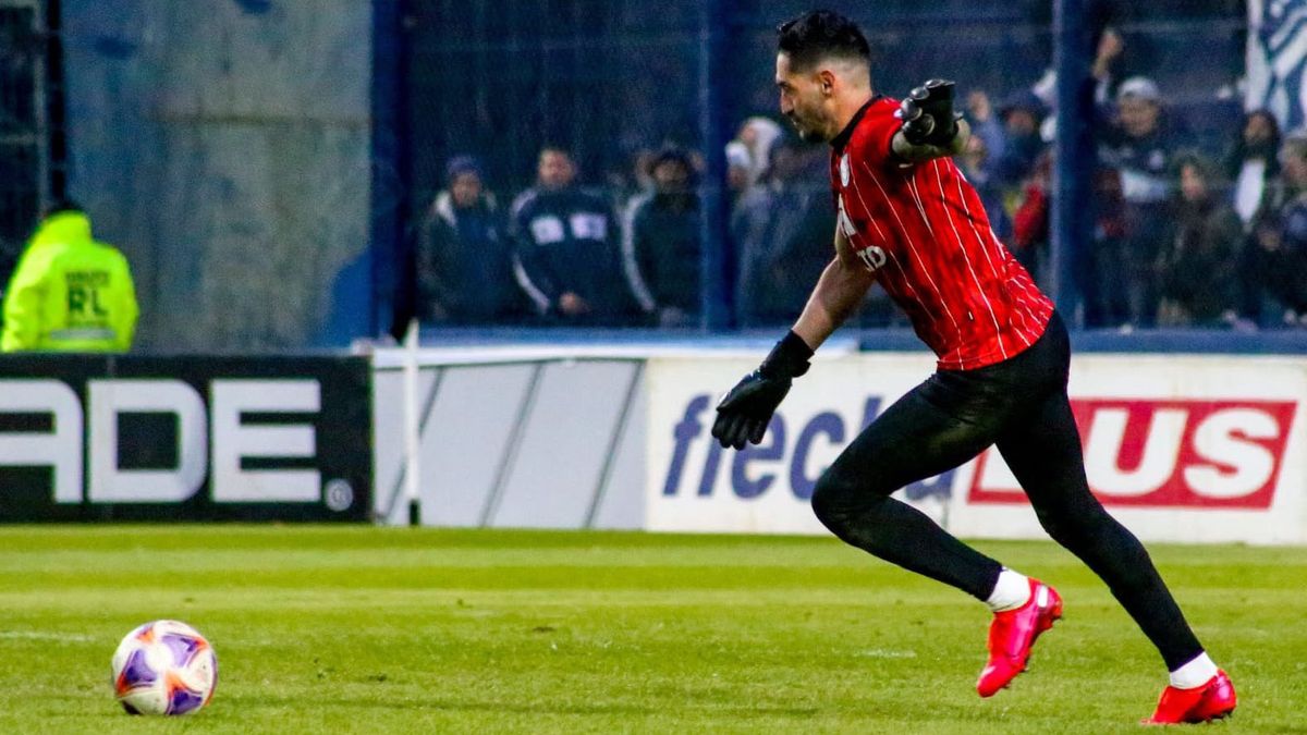 Gagliardo a sus 40 años sigue vigente y lo está demostrando en Independiente Rivadavia. Gagliardo a sus 40 años sigue vigente y lo está demostrando en Independiente Rivadavia.