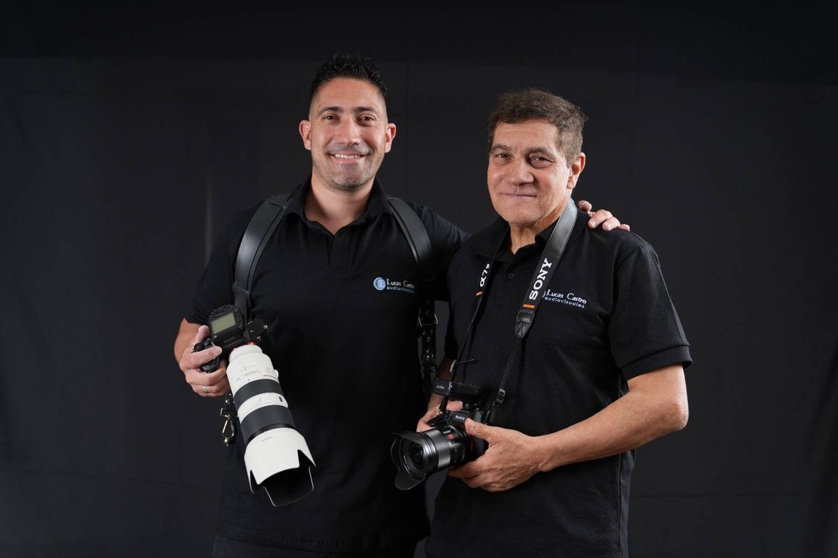 Junto a su padre, que lo llevó por este camino que tanto le apasiona. Junto a su padre, que lo llevó por este camino que tanto le apasiona.