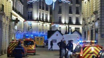 Diez heridos al ser atropellados por un vehículo en un mercado francés
