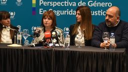 Patricia Bullrich dio en Mendoza una charla sobre perspectiva de género.