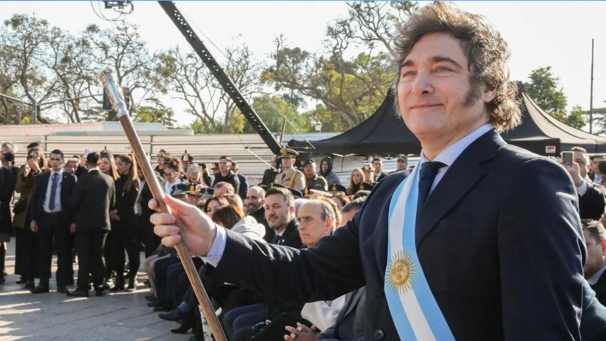 El gobierno nacional determinó que este lunes 8 de julio no es feriado puente. El gobierno nacional determinó que este lunes 8 de julio no es feriado puente.