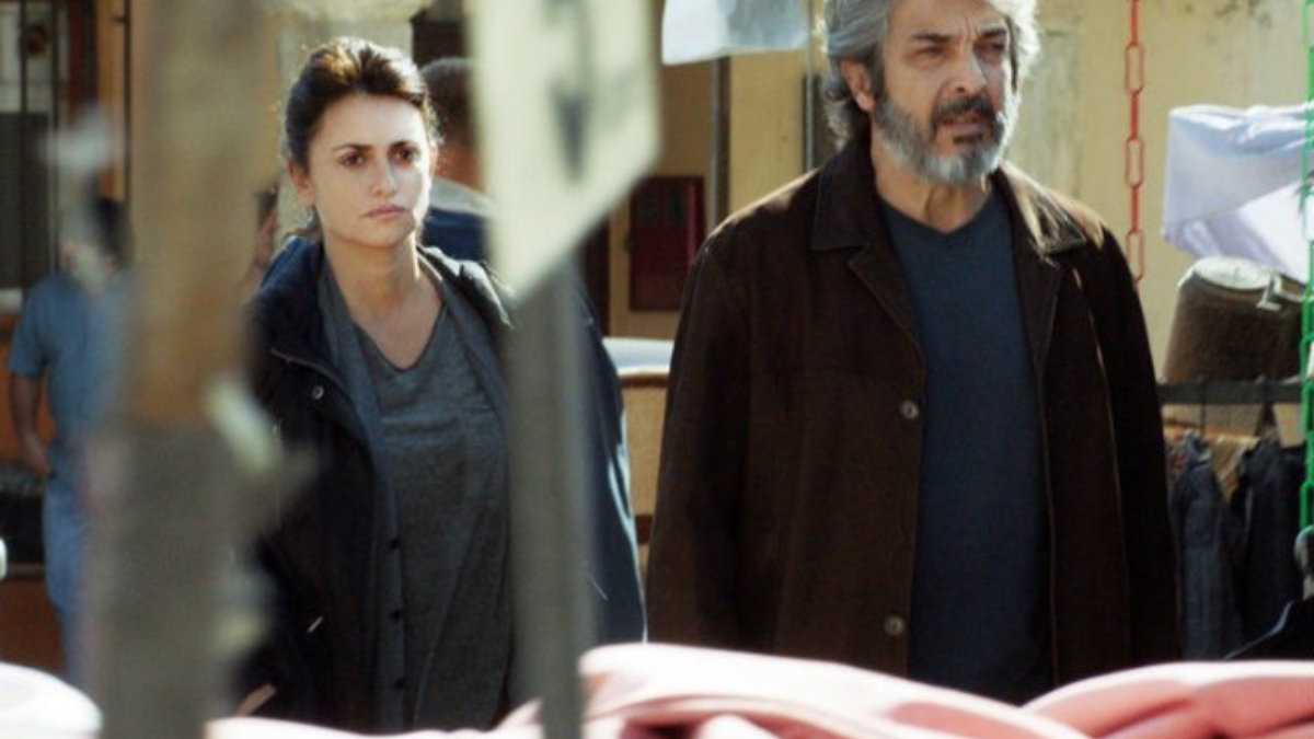 La película inmersa en misterio y suspenso logró ser uno de los verdaderos éxitos de Ricardo Darín acompañado de Penélope Cruz. La película inmersa en misterio y suspenso logró ser uno de los verdaderos éxitos de Ricardo Darín acompañado de Penélope Cruz.