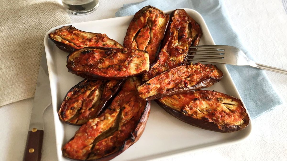 Aprende a preparar la receta de berenjena asada