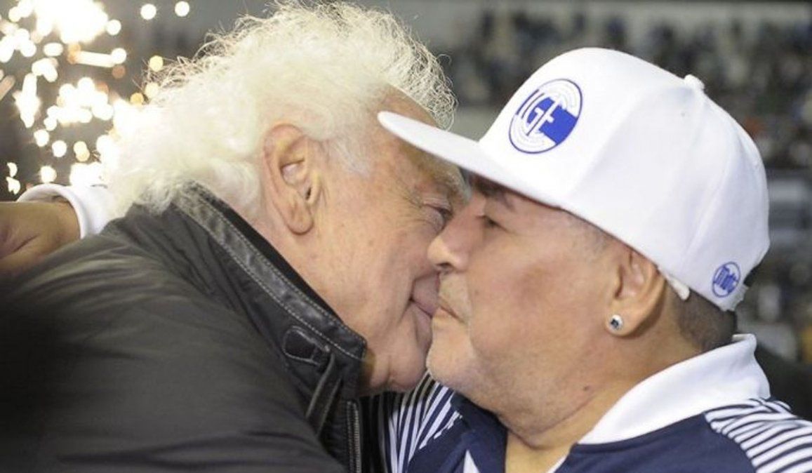 Internaron a Guillermo Coppola por problemas respiratorios