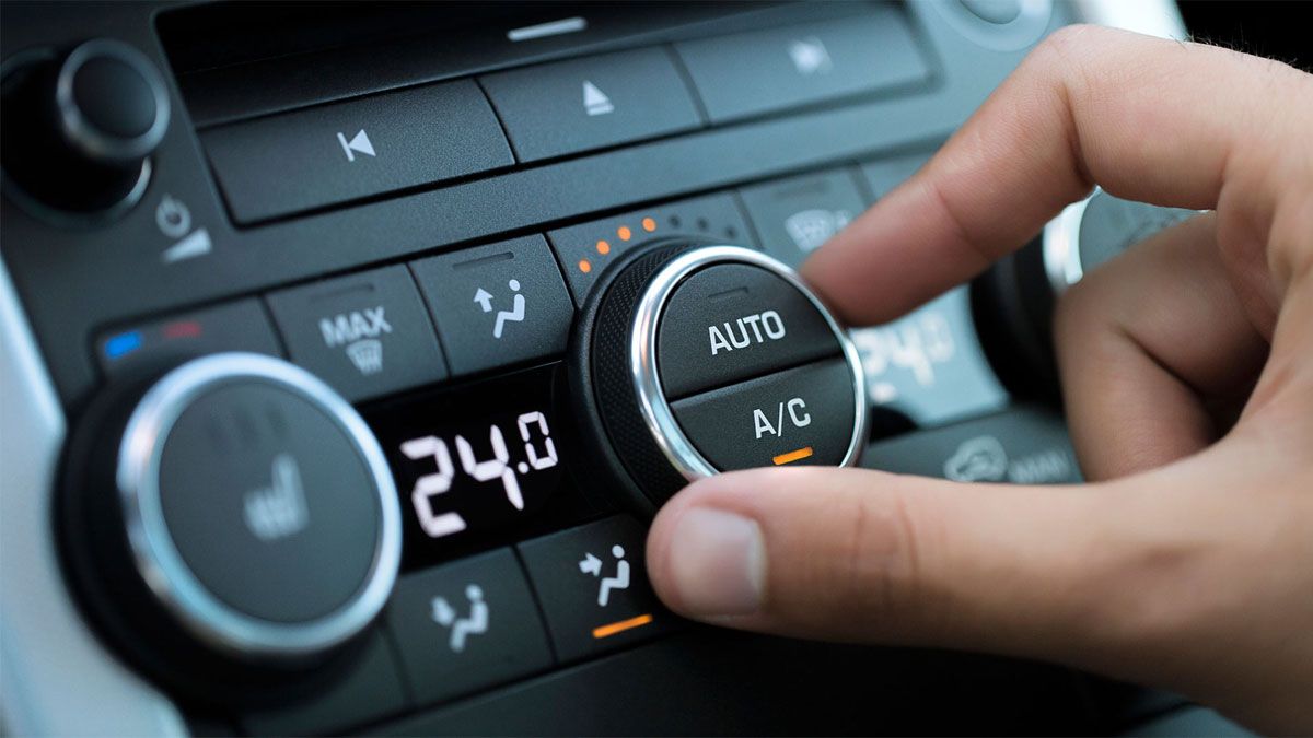 El aire acondicionado del auto, al menos, hay que hacerlo funcionar unos minutos todos los meses del año. El aire acondicionado del auto, al menos, hay que hacerlo funcionar unos minutos todos los meses del año.