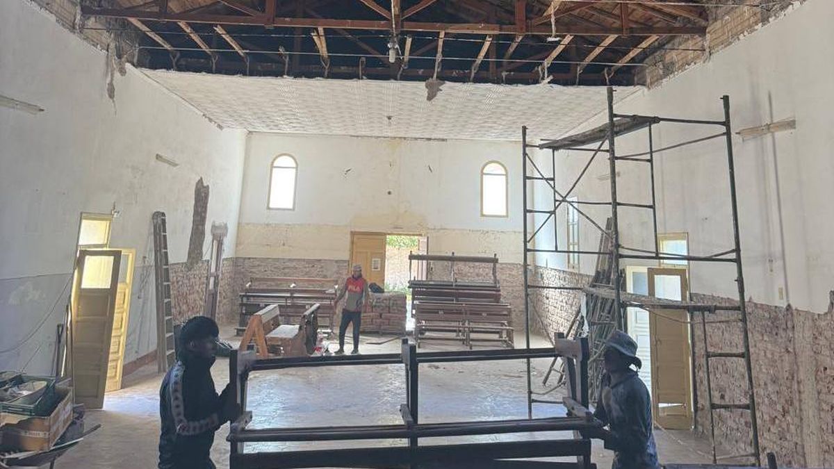 Arreglos generales en una vieja parroquia, la de Vista Flores. Se pide ayuda.&nbsp;