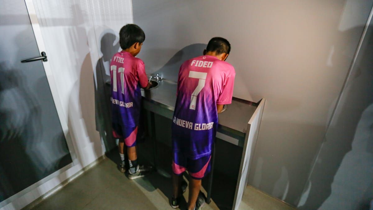 El móvil sanitario del Polideportivo Padre Jorge Contreras, presta un servicio esencial para más de 1000 niños, niñas y adolescentes. El móvil sanitario del Polideportivo Padre Jorge Contreras, presta un servicio esencial para más de 1000 niños, niñas y adolescentes. 