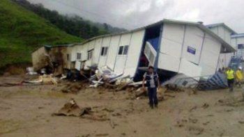 Tres trabajadores chinos murieron en Ecuador ahogados por el desborde de un río