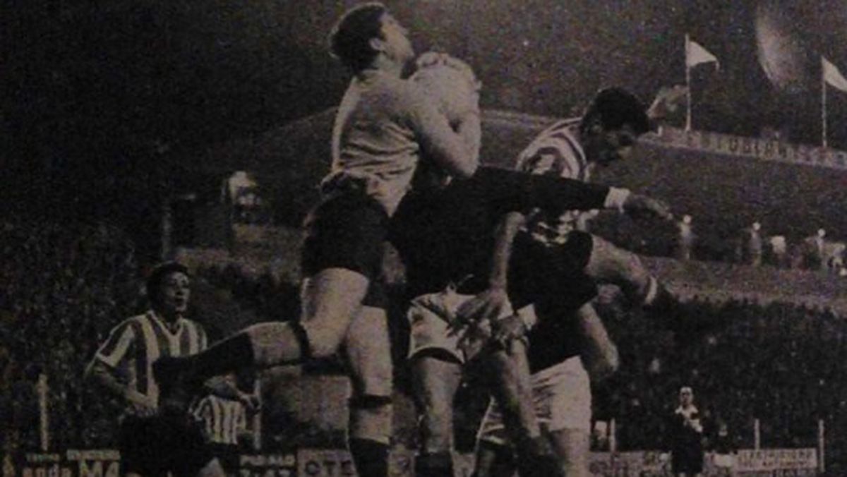 Juan Filizzola, arquero de Independiente RIvadavia. Juan Filizzola, arquero de Independiente RIvadavia.