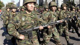La oposición se une para derogar decretos sobre asignaciones y Fuerzas Armadas