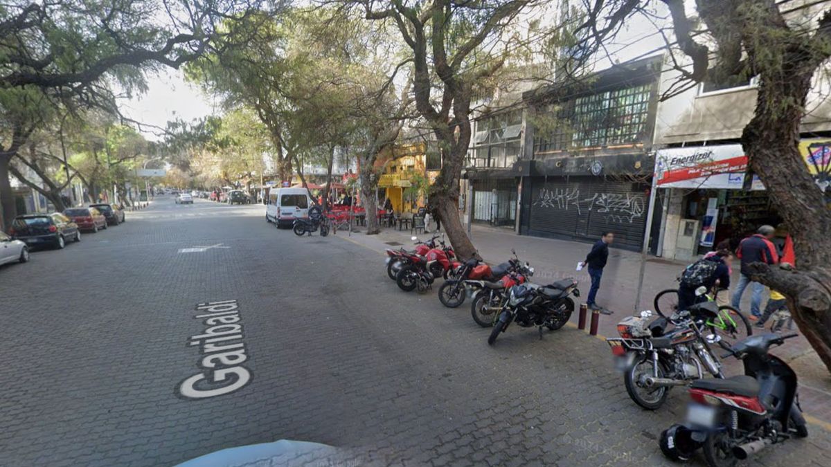 El delincuente de 31 años fue capturado en el centro por un policía que es custodio del gobernador.