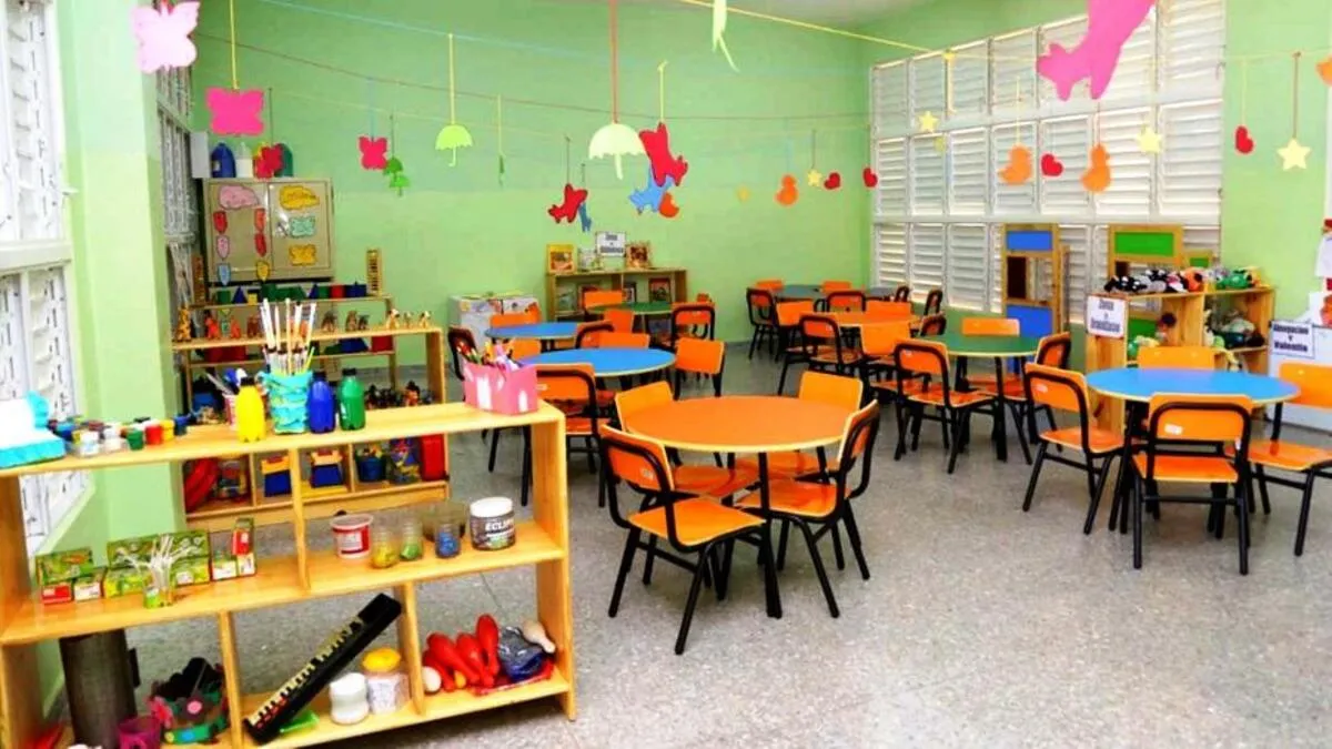 Jardín maternal. Una maestra está acusada de manosear a dos niños. Jardín maternal. Una maestra está acusada de manosear a dos niños. 