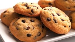 Aprendé a realizar una de las recetas más fáciles y exquisitas de la pastelería: galletas con chips de chocolate.