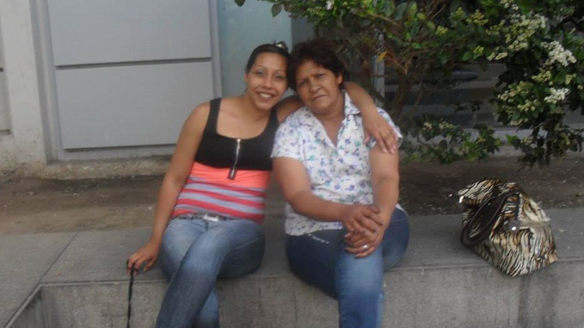 Gisela Gutiérrez junto a su mamá Ramona Bazán.