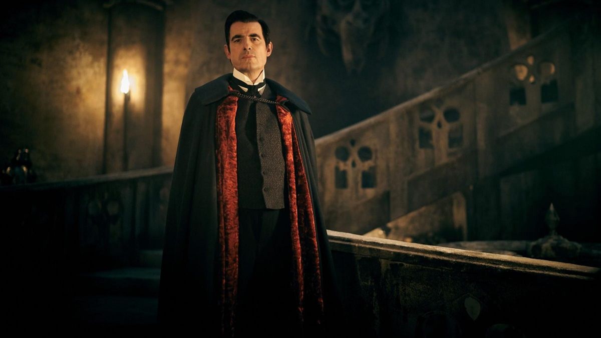 Claes Bang interpreta al Conde Drácula en la miniserie de Netflix.