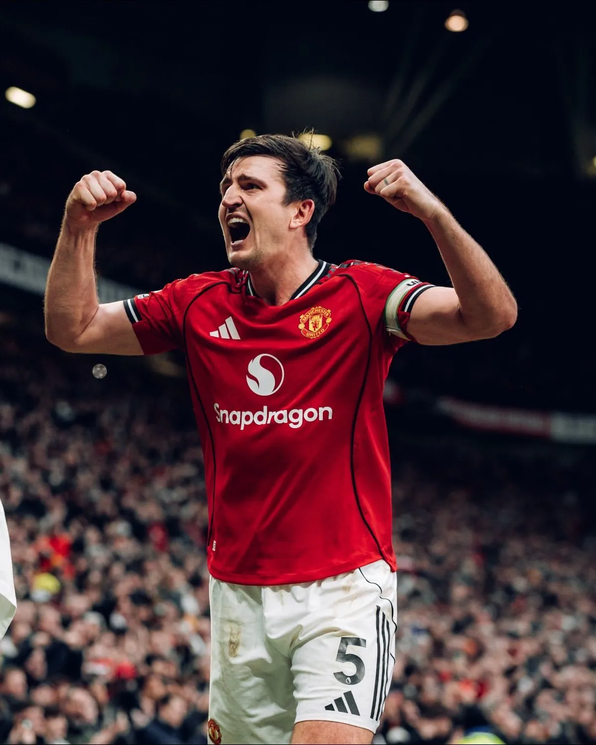 El defensor del Manchester United podr&iacute;a quedarse sin Mundial.