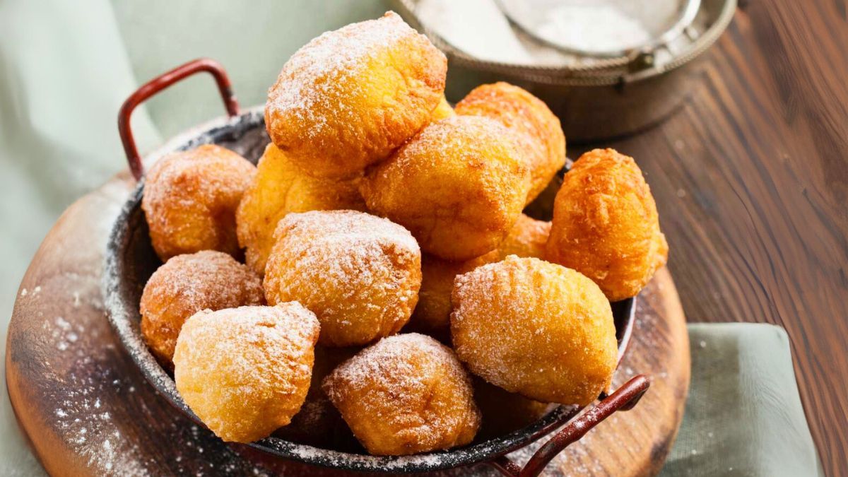 Aprende a preparar la receta de buñuelos caseros. Foto: gentileza pequerecetas.