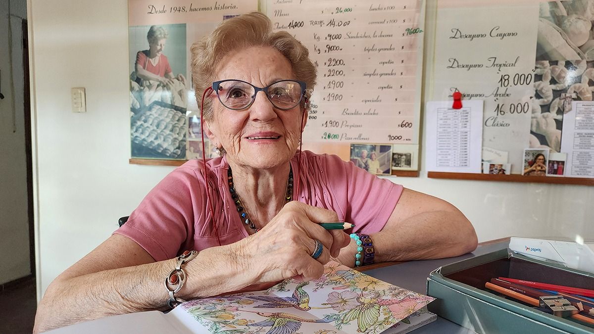Georgina Medaura tiene 91 años y sigue al frente de su panadería Georgina Medaura tiene 91 años y sigue al frente de su panadería