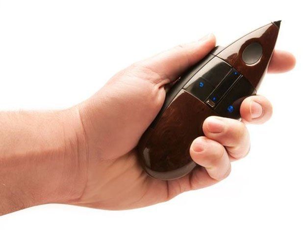 Un nuevo dispositivo que funciona como puntero y bolígrafo sin tinta