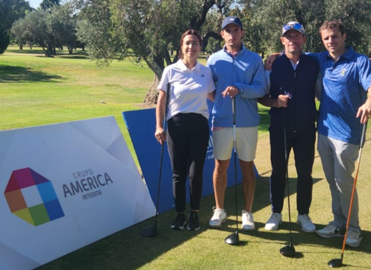 Los ganadores de la etapa.